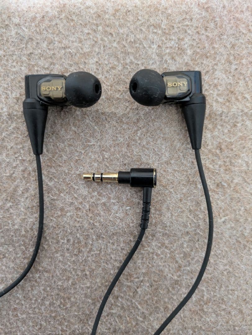 SONY NW-A16デジタルオーディオプレーヤー（XBA-300イヤホン）