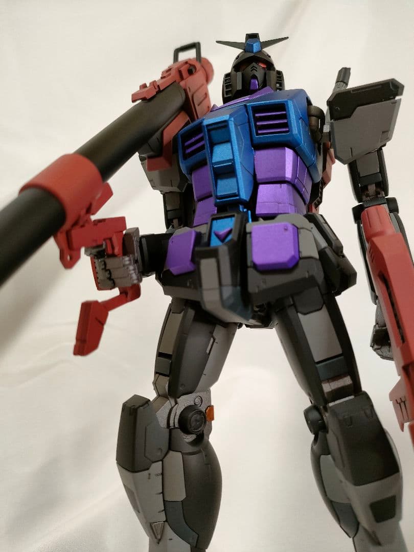 ガンプラ 塗装済 完成品MG 1/100 RX-78-2 ガンダムVer.3.0