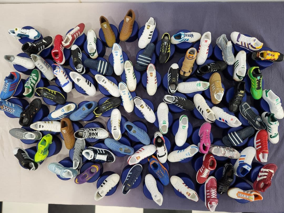 Adidas スニーカー フィギュアセット 82数