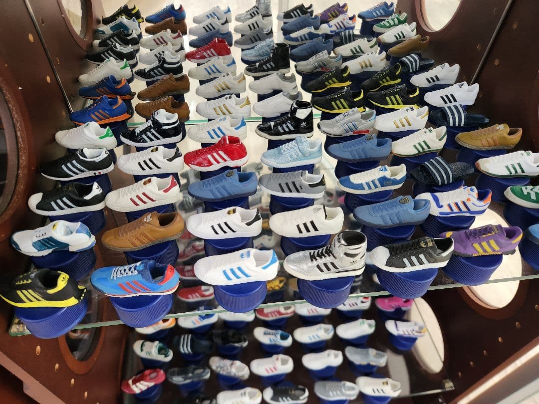 Adidas スニーカー フィギュアセット 82数