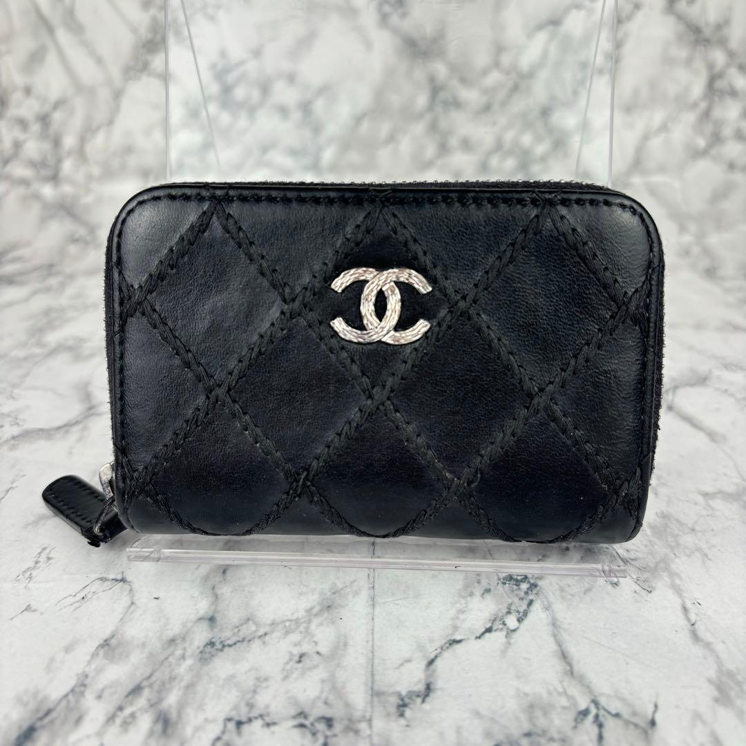 90 CHANEL ラウンドファスナー　ケース