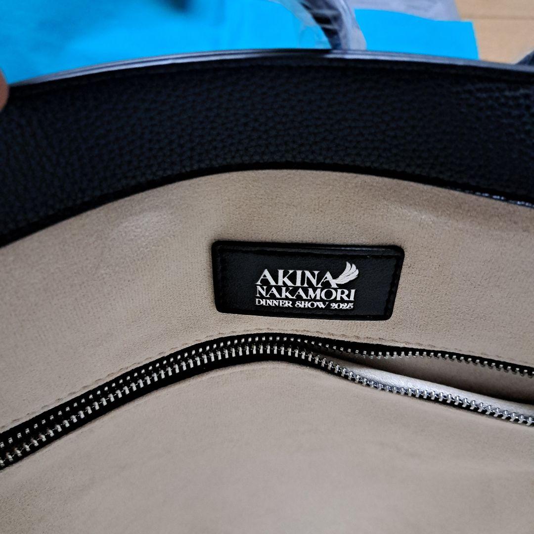 中森明菜 2025.12月ディナーショー バック　他