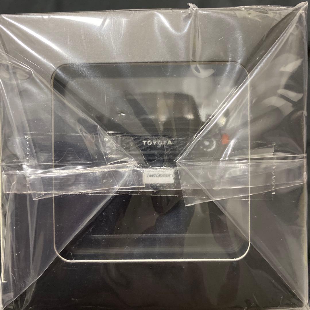 70 ランドクルーザー 1/30 ミニカー 車