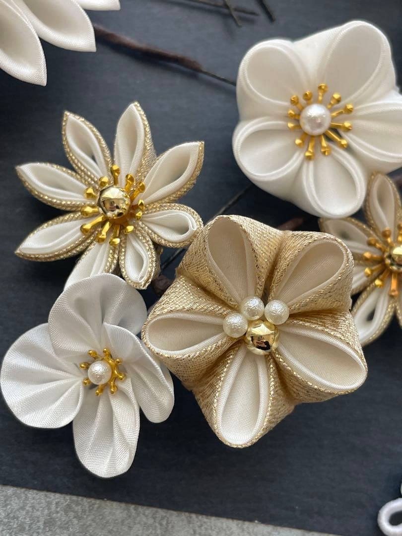 金白髪飾り　振袖髪飾り　成人式髪飾り