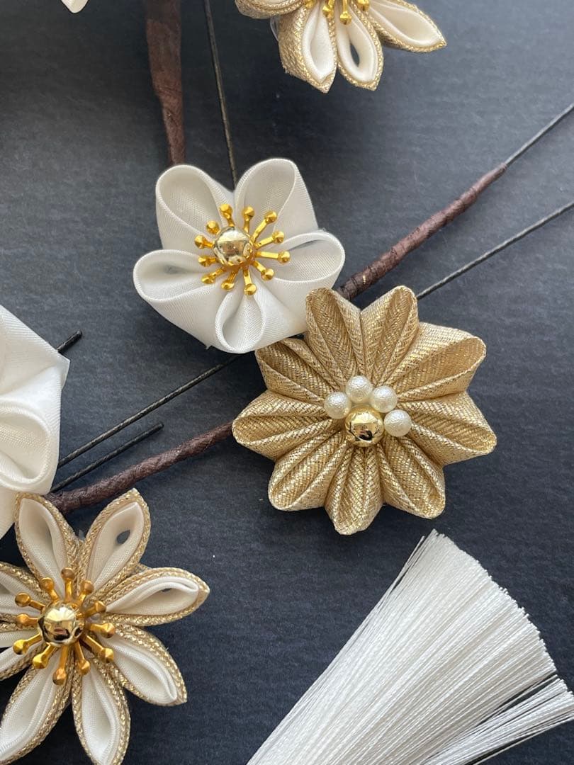 金白髪飾り　振袖髪飾り　成人式髪飾り