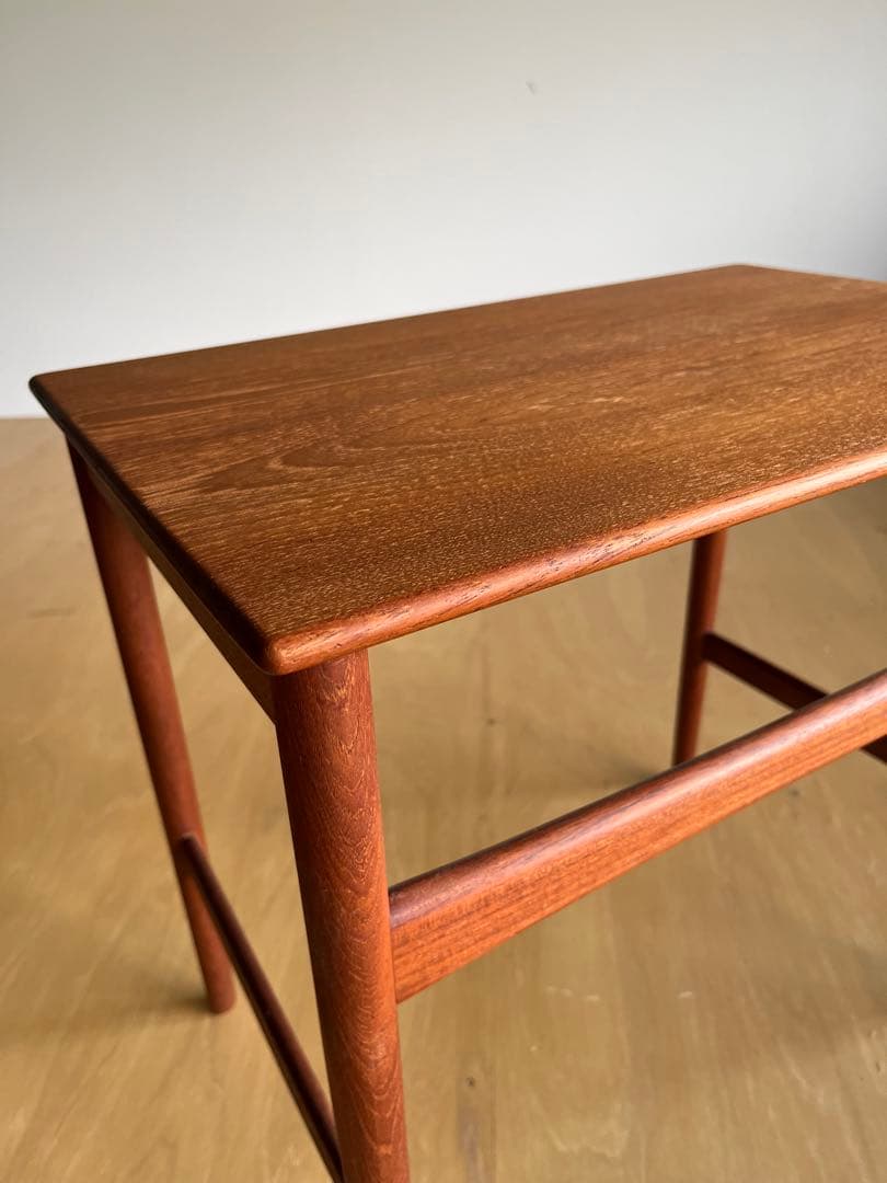 Hans J. Wegner AT40ネストテーブル チーク無垢材 ウェグナー