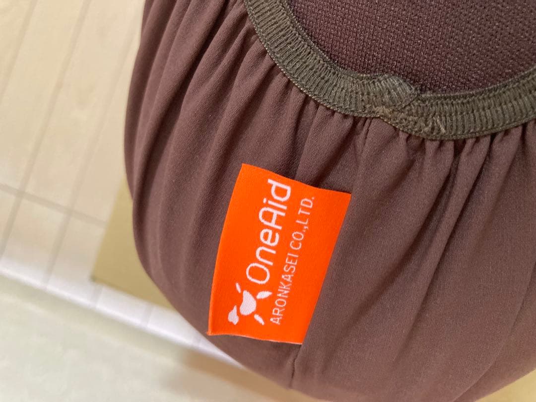 リラクッション M 本体ブラウン　専用カバー装着済み