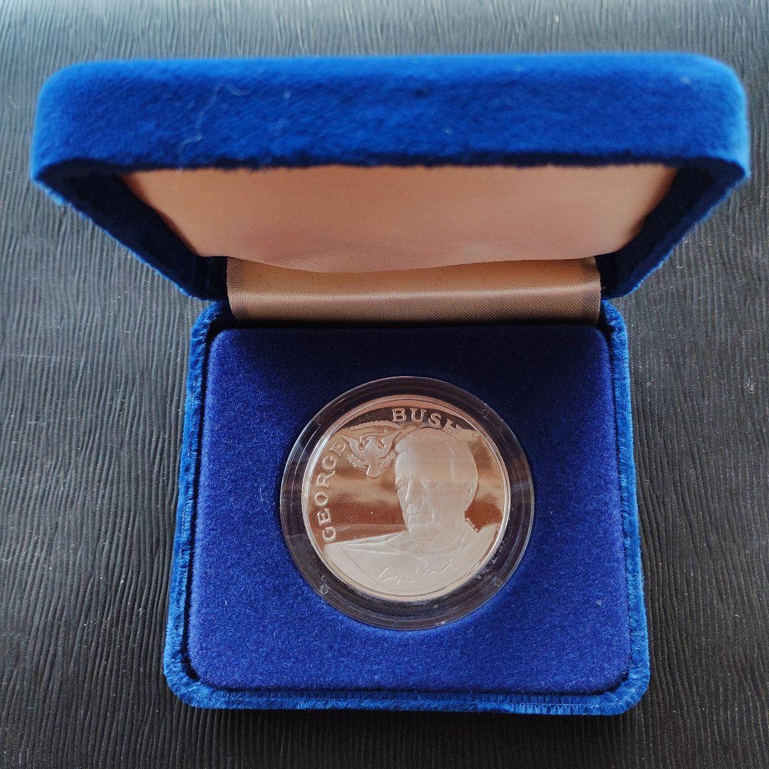 純銀メダル　　貨幣　発行記念　公式記念　銀杯　銀盃　銀製