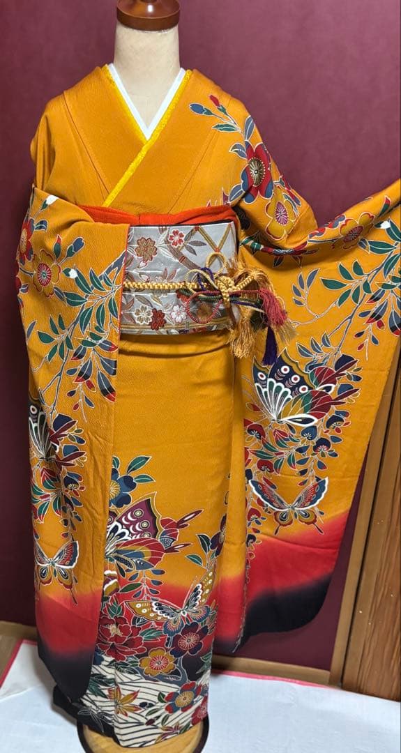 特価品！カラシ色　雅な京紅型振袖6点フルセット+帯揚げ１枚おまけ 蝶と四季の花