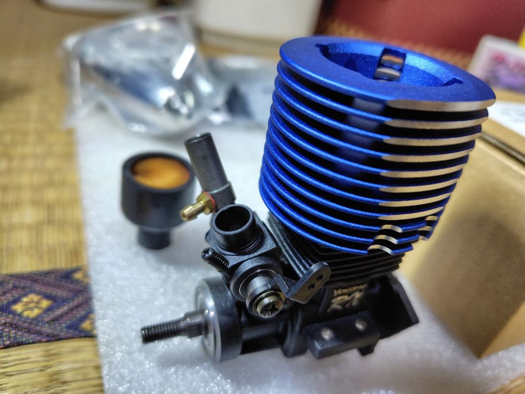 ヨコモ　GT-4 用パーツ　エンジン　マフラーセット