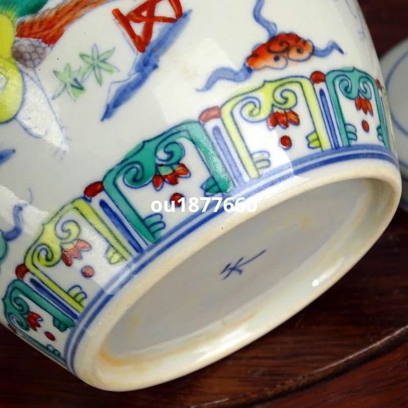 青花斗彩孔雀紋天子壺 景徳鎮 陶磁器 装飾品 現代工芸品 美術品 置物