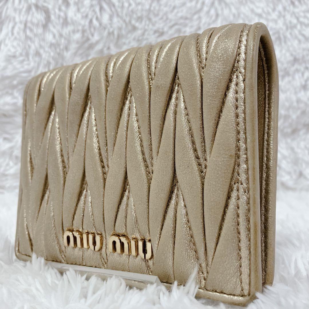 くまピヨ ✨ミュウミュウ 折り財布マテラッセ 5MV204 キルティング