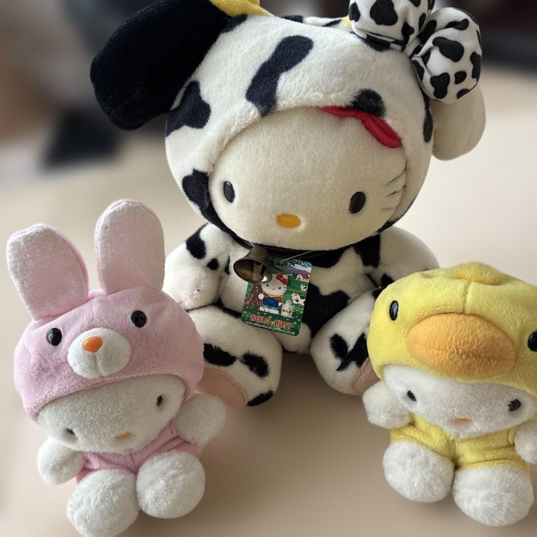 ハローキティ　BIG 30㎝　牧場限定　牛キティ　ぬいぐるみ　2000年