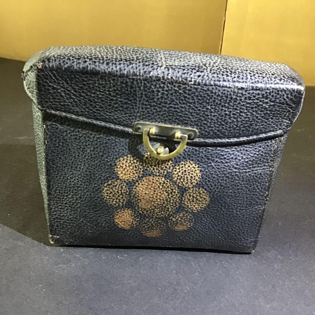 火縄銃玉入れ、早合　九曜紋金唐革押　家紋　江戸時代