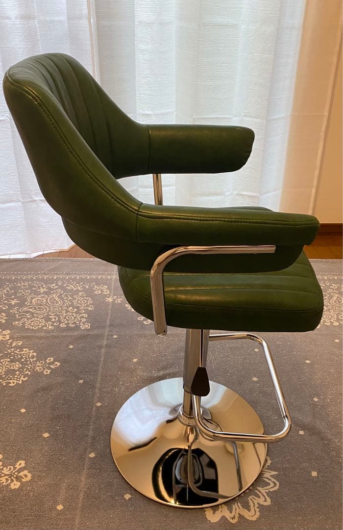 カウンターチェアー