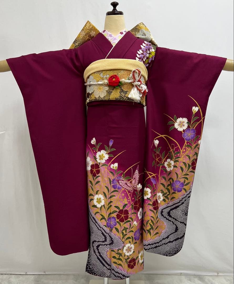 振り袖　フルセット　別誂長襦袢付　金彩加工　金駒刺繍　成人式　蝶々　643