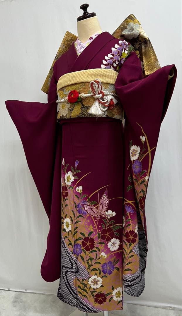 振り袖　フルセット　別誂長襦袢付　金彩加工　金駒刺繍　成人式　蝶々　643