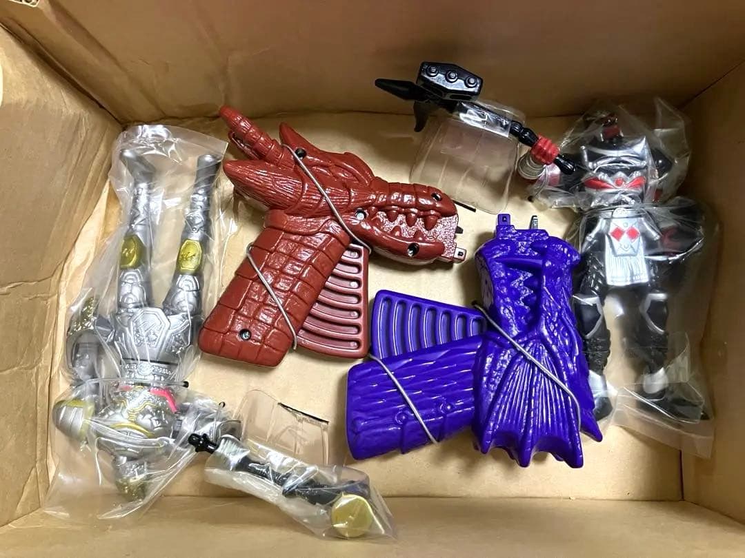 【超レア物 ミスティックナイツ 4箱セット 中身未使用 アクションフィギュア】