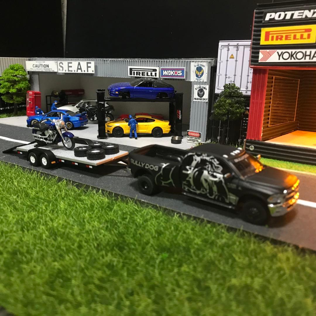 RAM3500 BULL DOGデザイン ロングトラックと ベッドトレーラー②