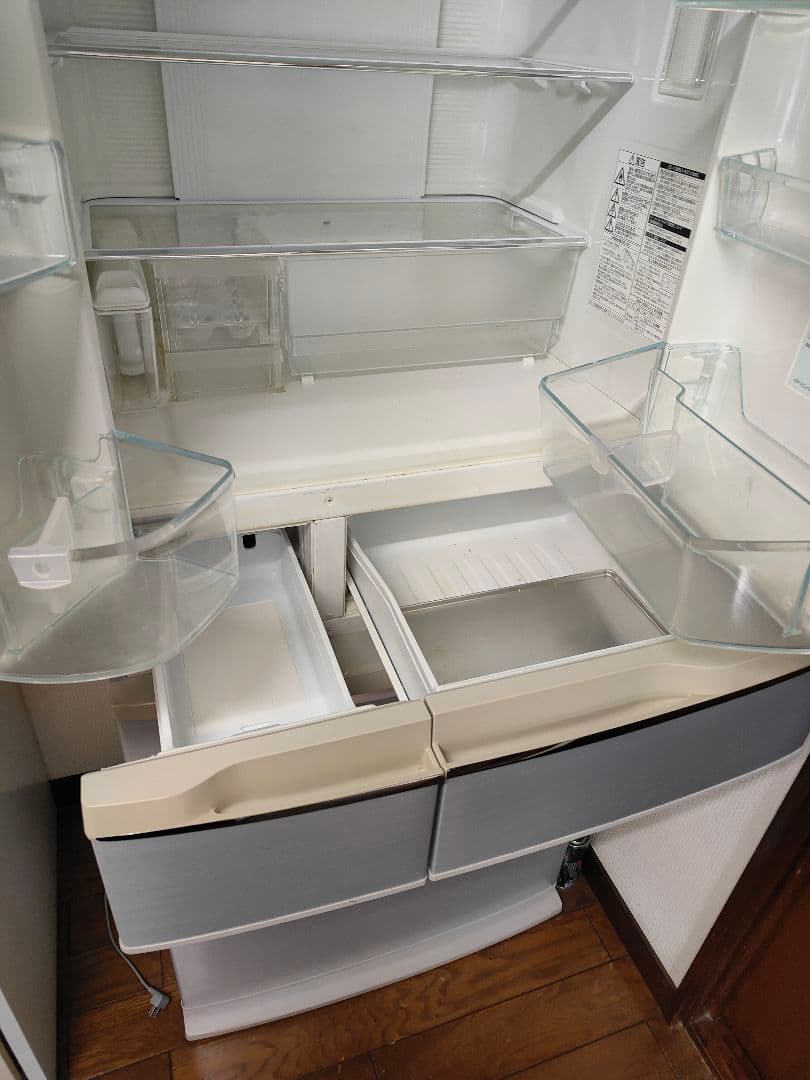 Panasonic 冷蔵庫 シルバー NR-F456T-S 2011年製