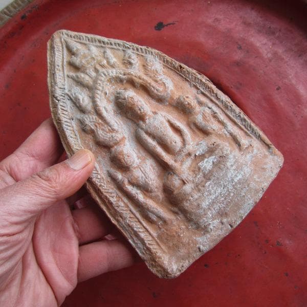 8～12世紀　大型　タイ　ハリプンチャイ陶製磚仏