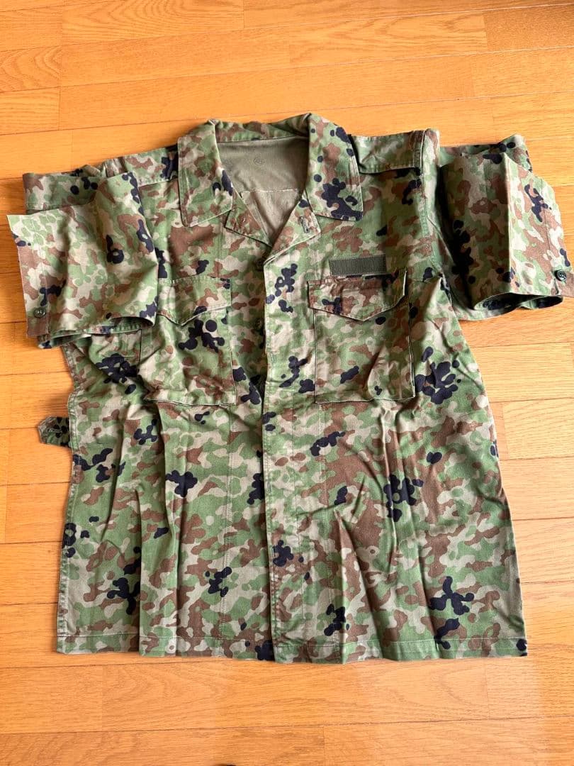 迷彩服セット アウターとパンツ