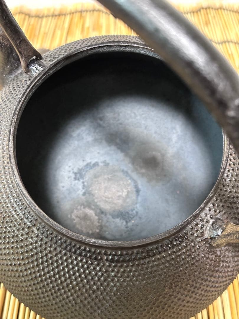 未使用品　南部盛岡宮鉄鉄瓶店(現釜定工房)初代釜定　宮　定吉作　南部鉄瓶