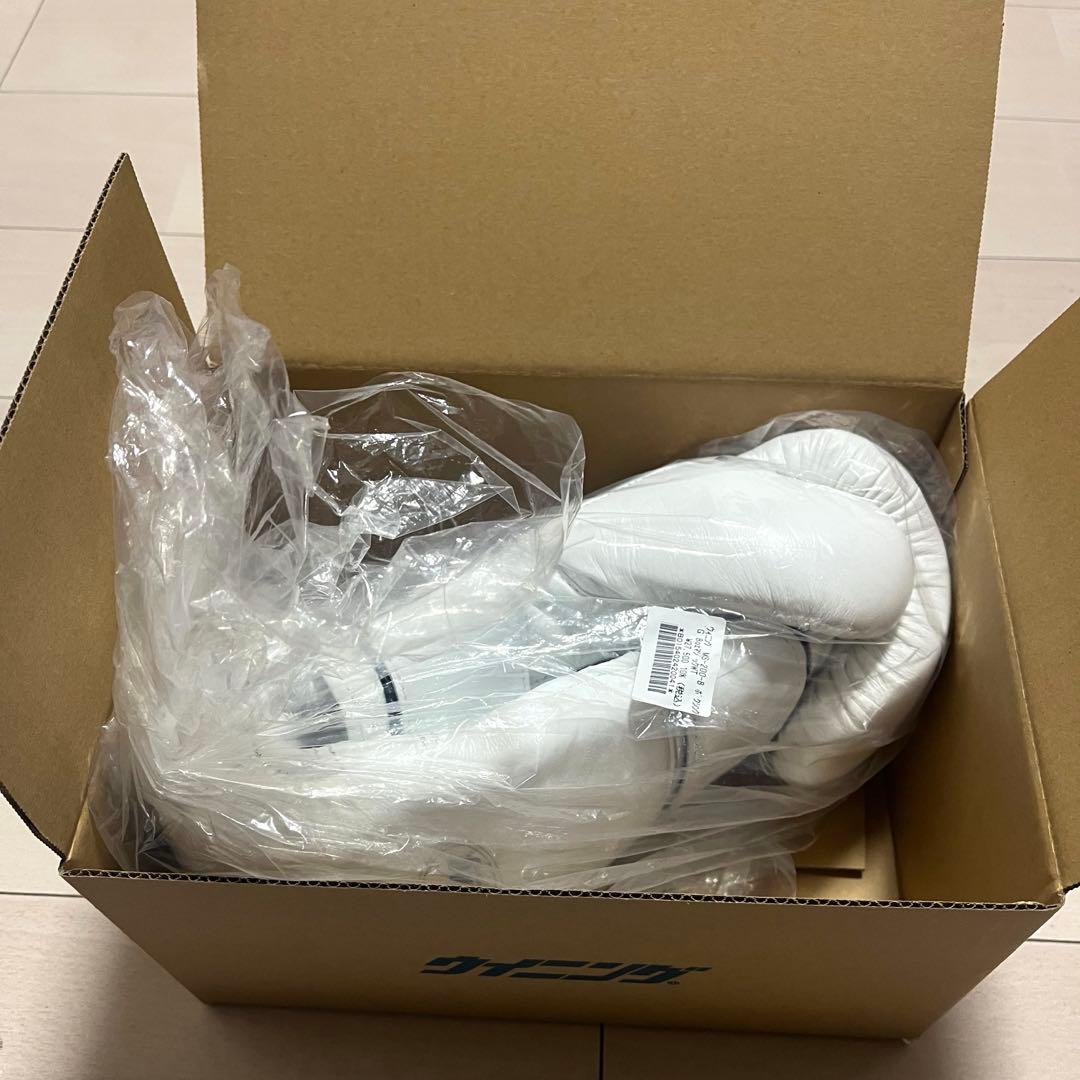 Winning ボクシンググローブ 8oz ホワイト ms-200b