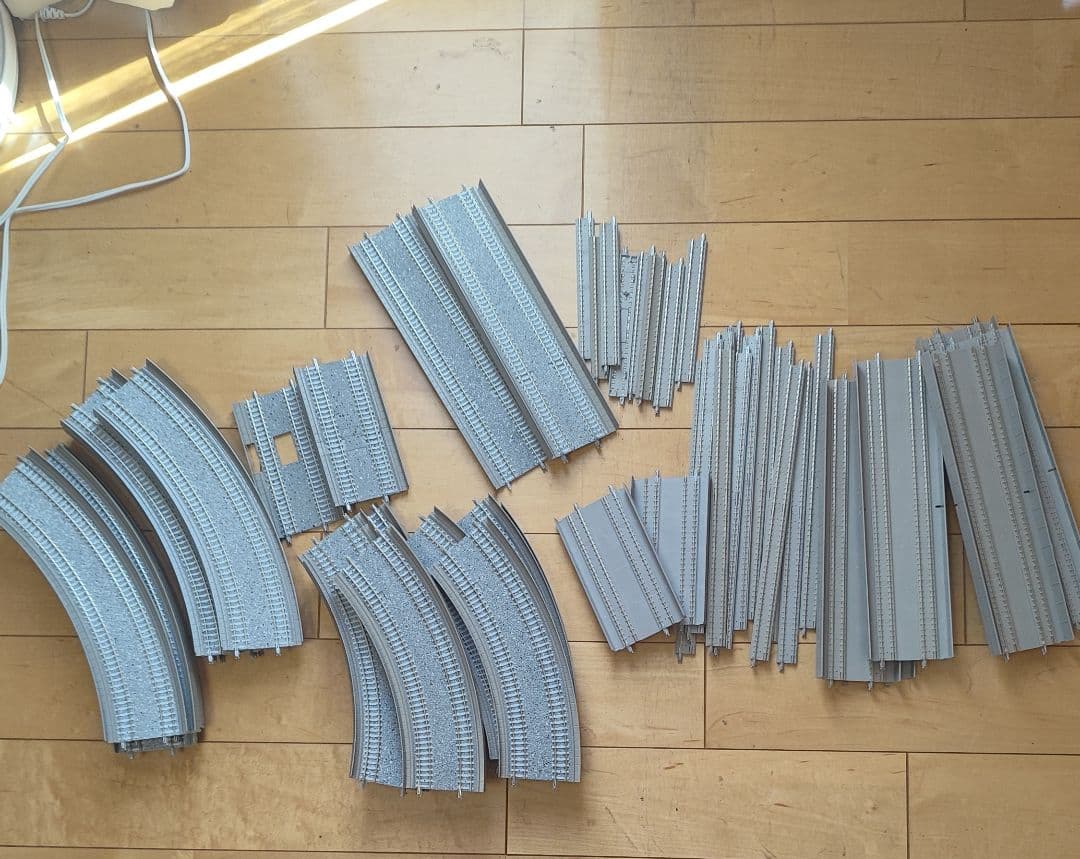 nゲージ 線路 TOMIX 11000円で大特価だと思います。