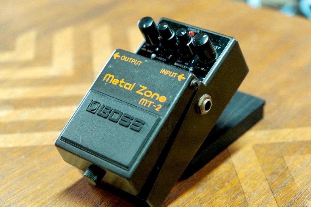 BOSS l Zone MT-2 メタルゾーン