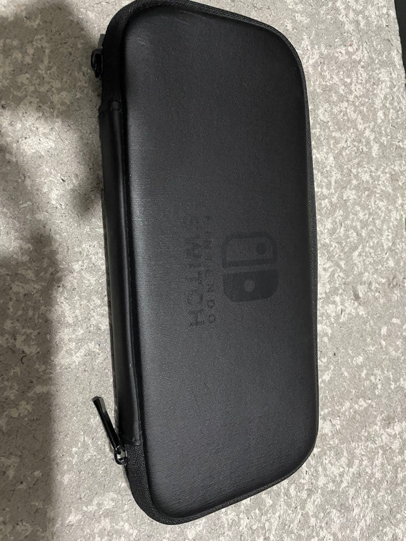 Nintendo Switch 本体 イエロー　ポーチ付き　箱無し