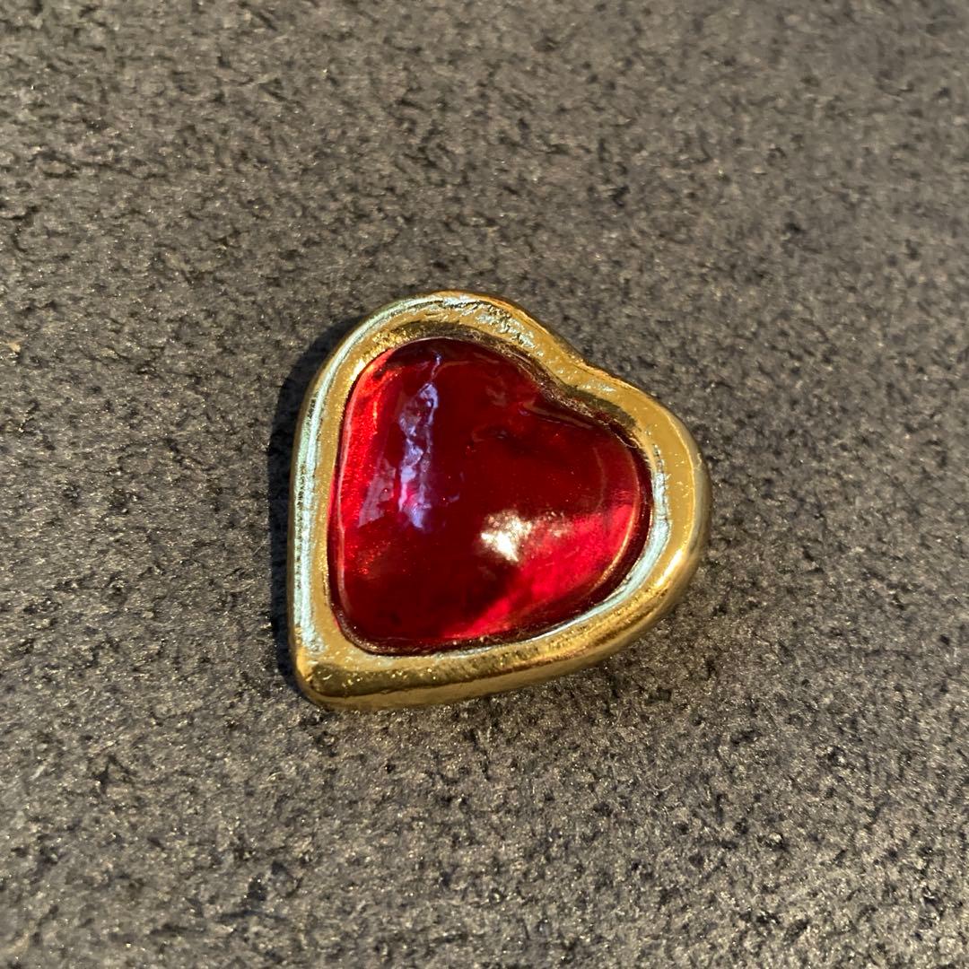 イヴ・サンローラン ハート型ブローチ ヴィンテージ