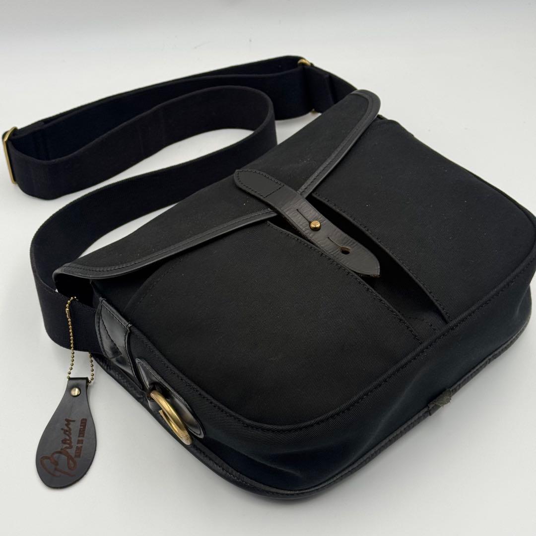 ✨極美品✨Brady ブレディ　STOUR ストアー　ショルダーバッグ