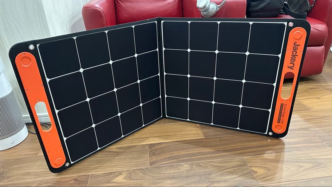 ヒ*マ様 Jackery SolarSaga 100 折りたたみ式ソーラーパネル
