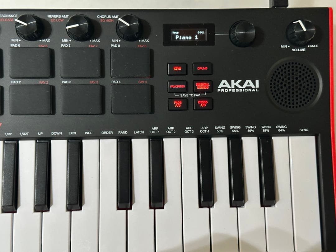 AKAI Professional MIDIキーボードコントローラー 25鍵