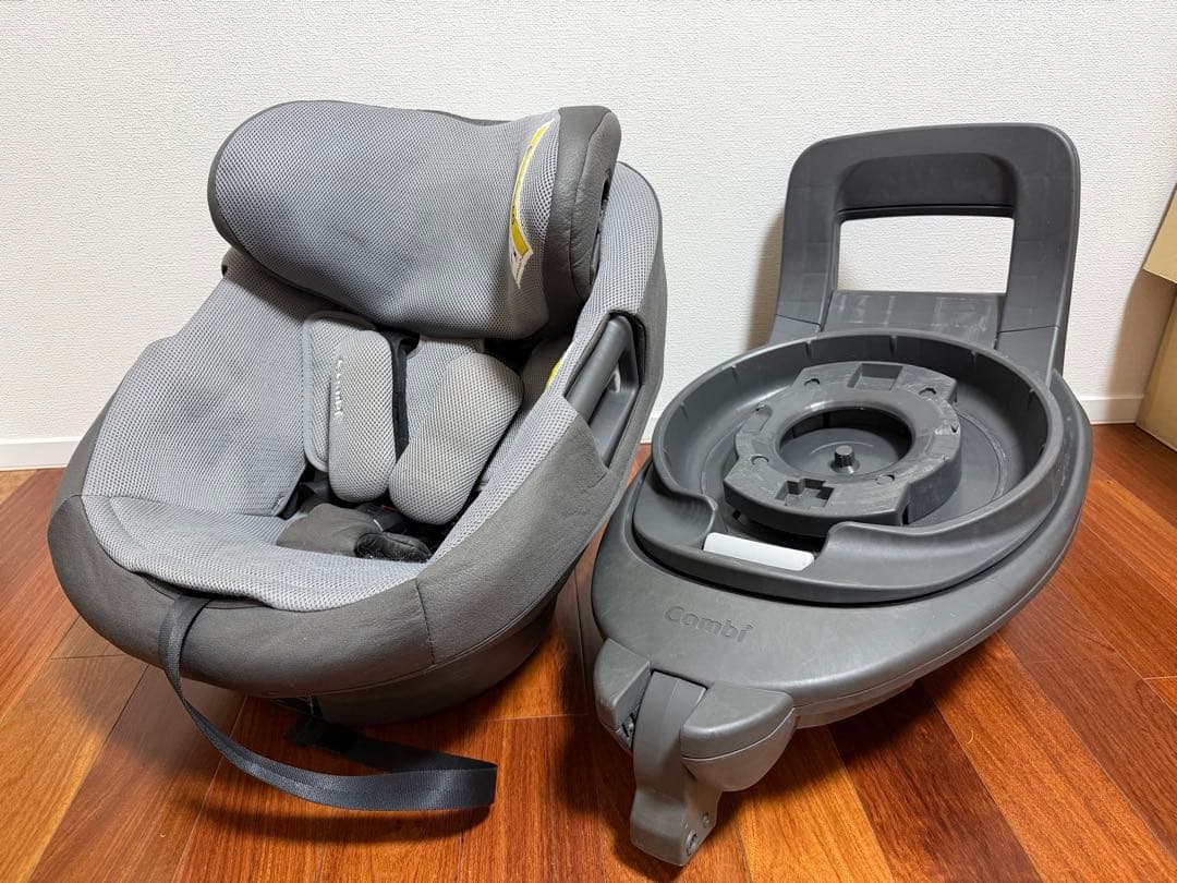 combi THE S コンビ　ザエス　チャイルドシート