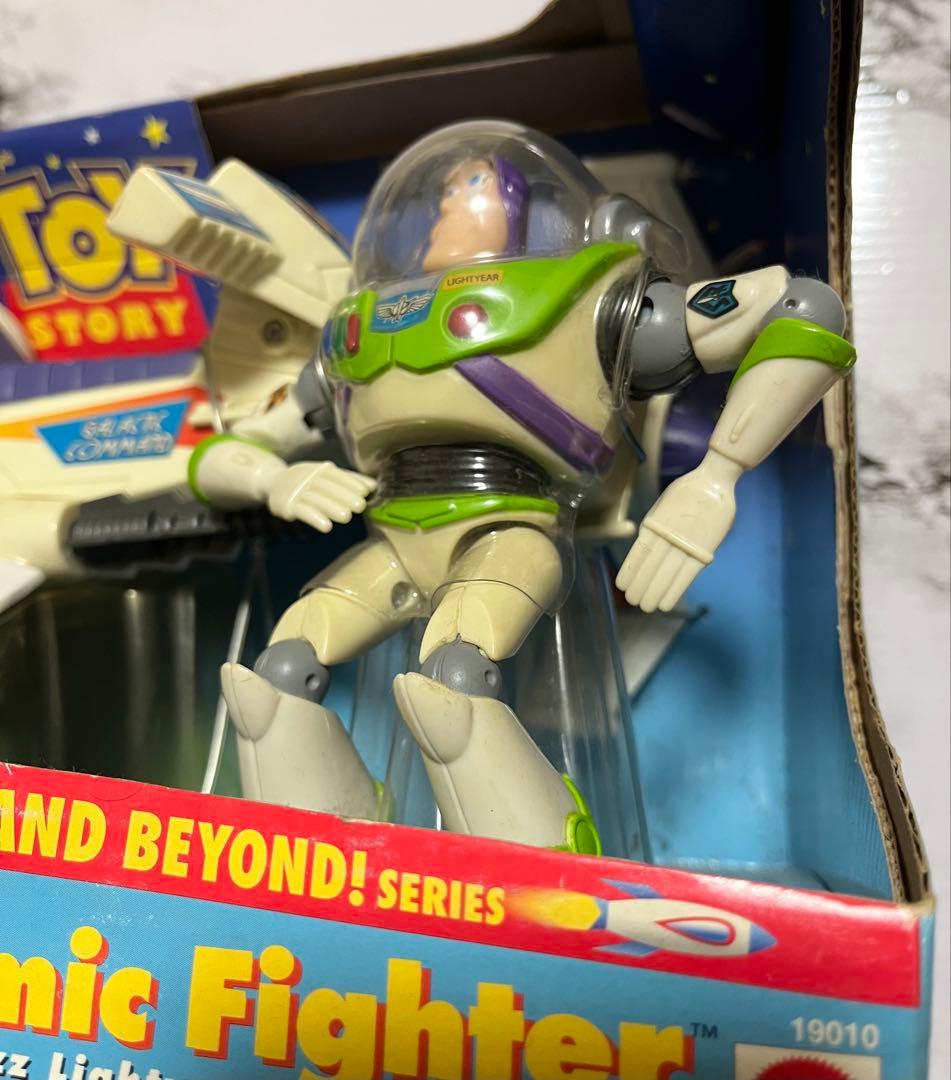 トイストーリー バズライトイヤー バズ フィギュアディズニー　disney