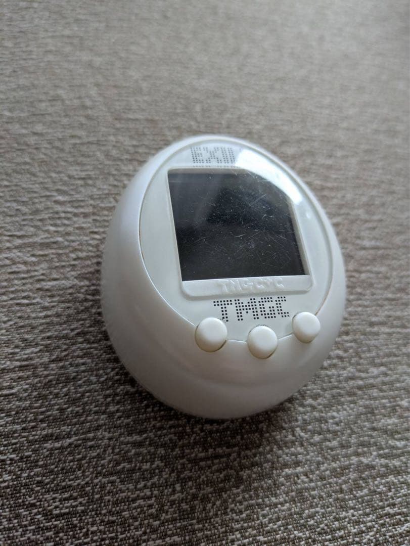 【新品】エグもっち　ホワイト　たまごっち　EXILEコラボ