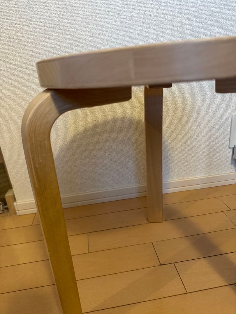 artek スツール60 ウスタヴァ　scope