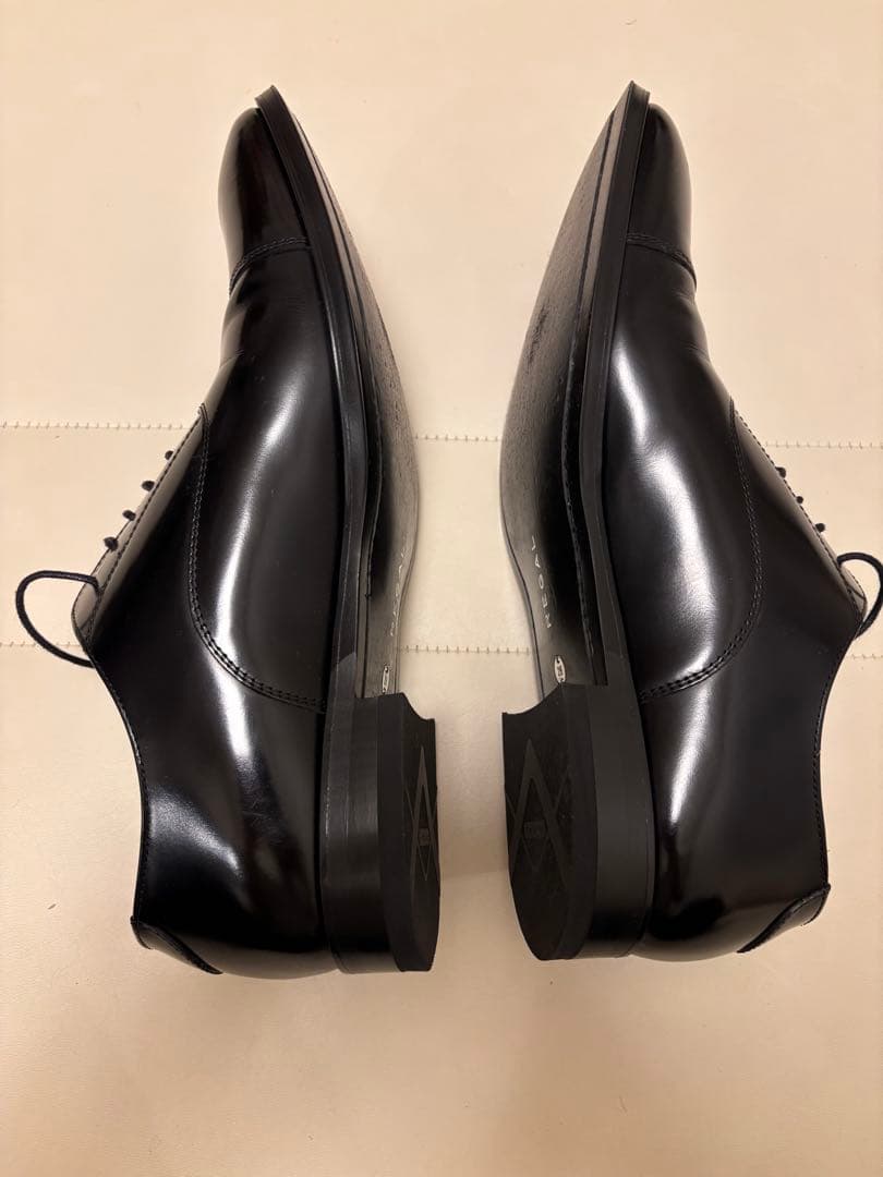 美品 REGAL 811R ビジネスシューズ ストレートチップ 本革 黒 26