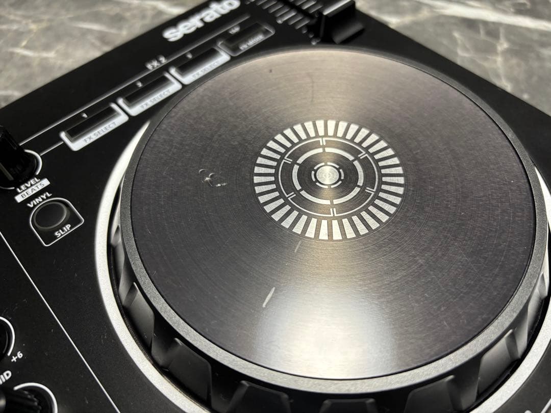 Roland DJ-202 / ケーブル・ケース付き