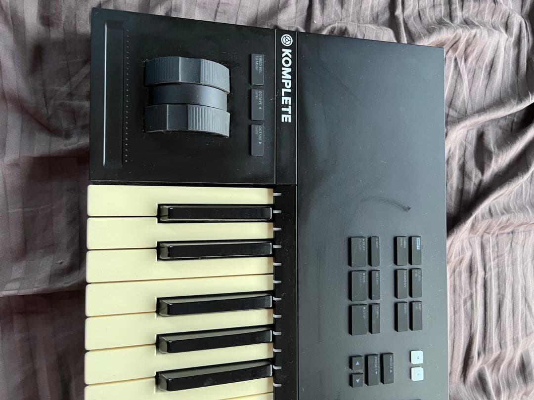 DTM KOMPLETE KONTROL MK2 49鍵 MIDIキーボード