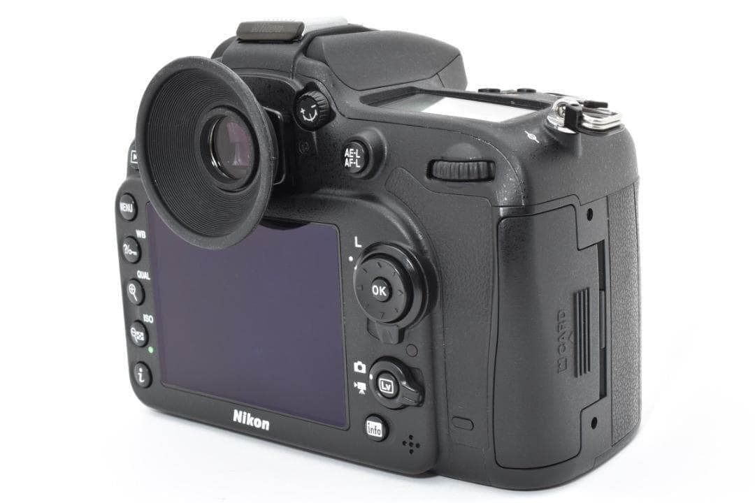 Nikon ニコン D7100 レンズキット デジタル一眼カメラ