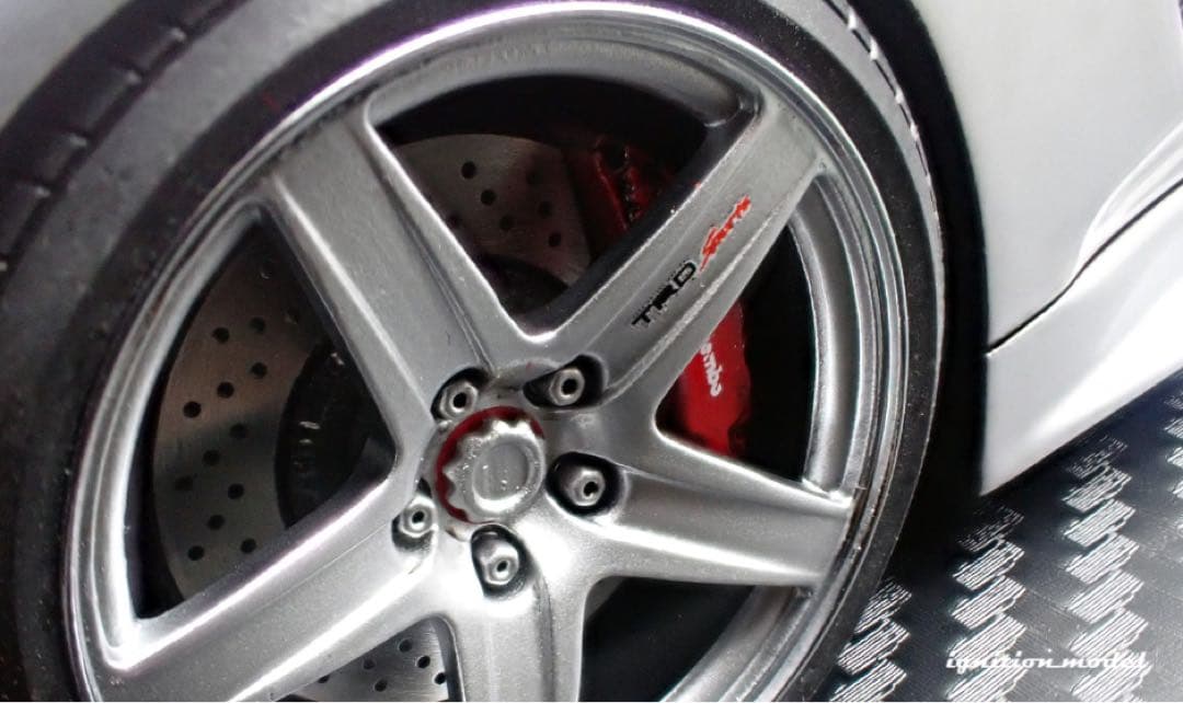 自動車 ignition toyota supra1/18 diecast model