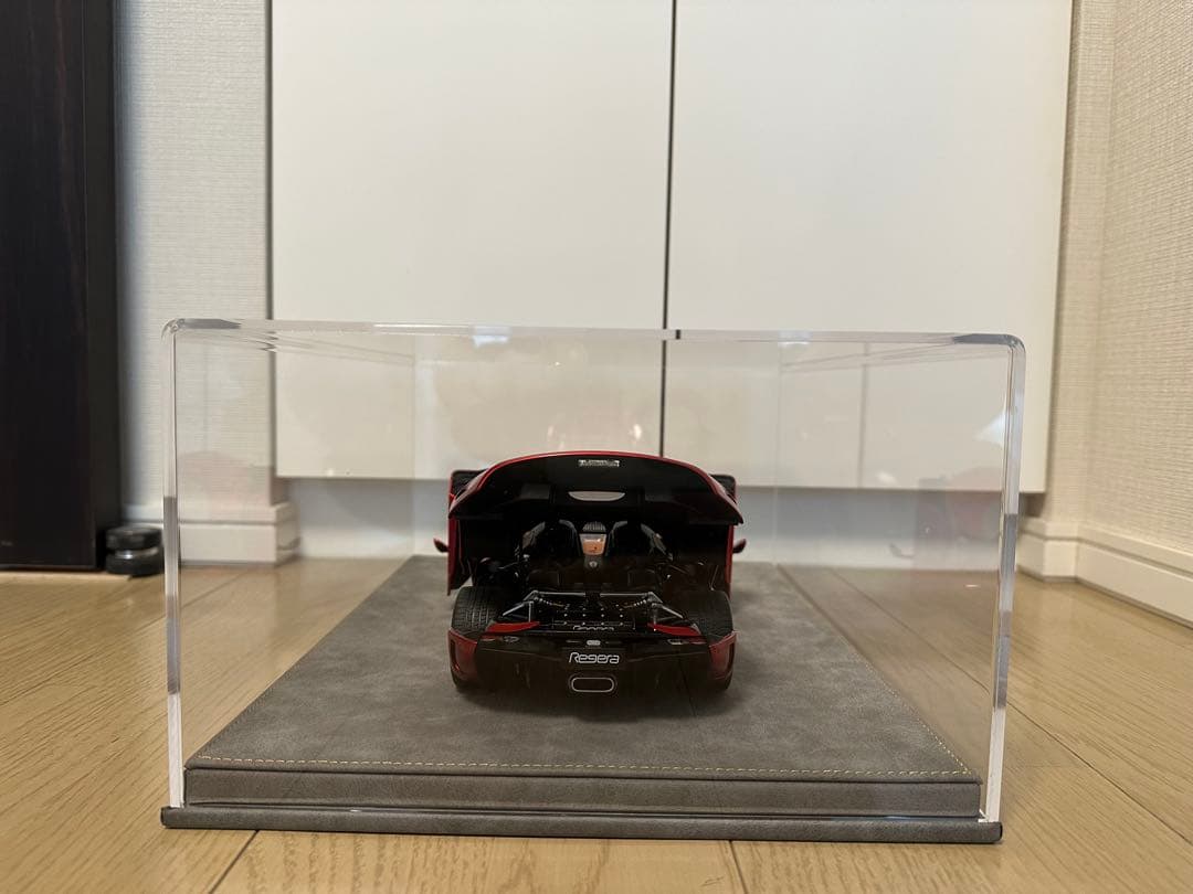 オートアート AUTOart 1/18 ケーニグセグ レゲーラ ミニカー 全開閉