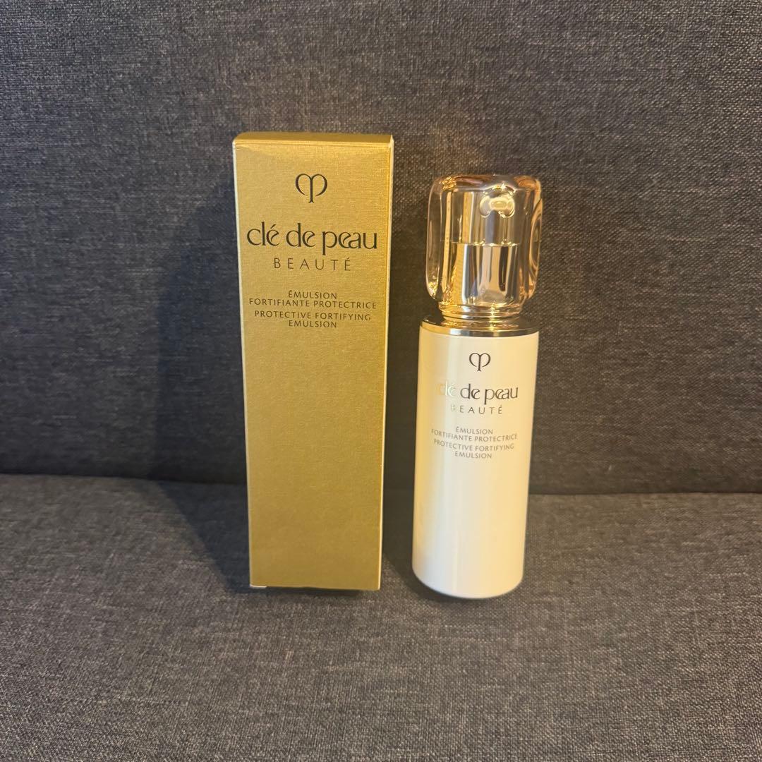 【新品未使用】クレドポーボーテ 乳液(日中用)SPF25 PA+++