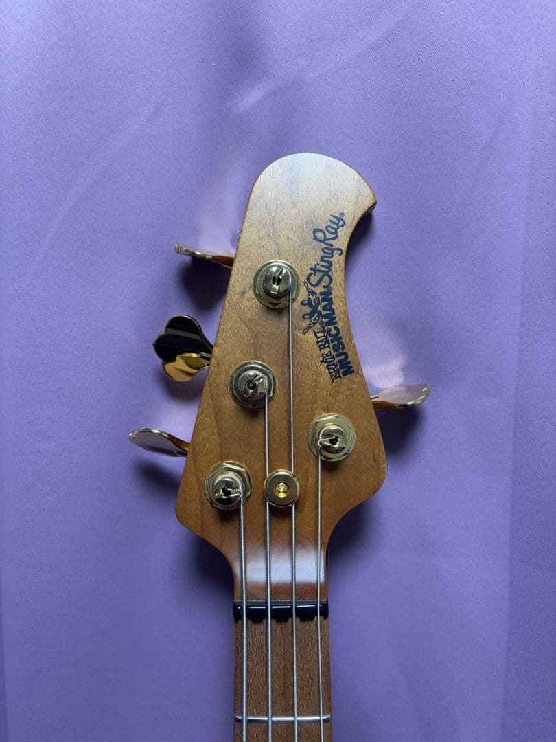 ベース MUSIC MAN StingRay Special