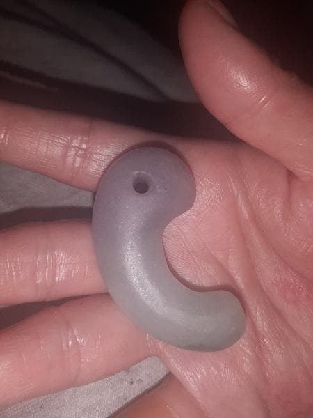 ももこ♡。古代出土糸魚川３色大翡翠勾玉