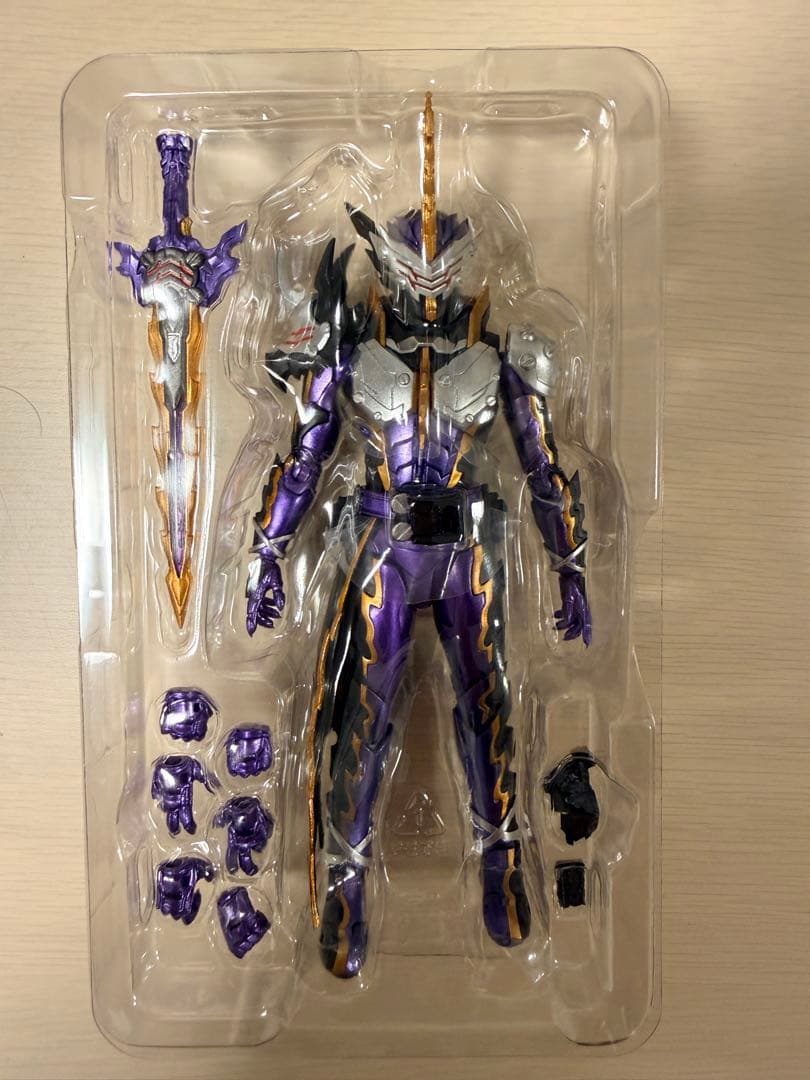 仮面ライダーセイバー　フィギュアーツ セット