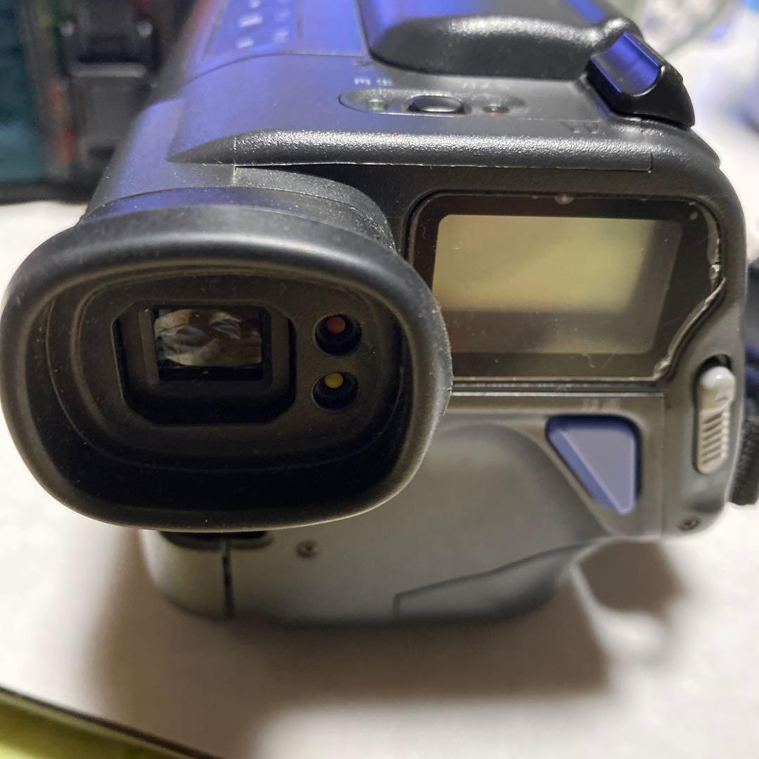 SANYO Video8 ビデオカメラ　VM-PS102型　①